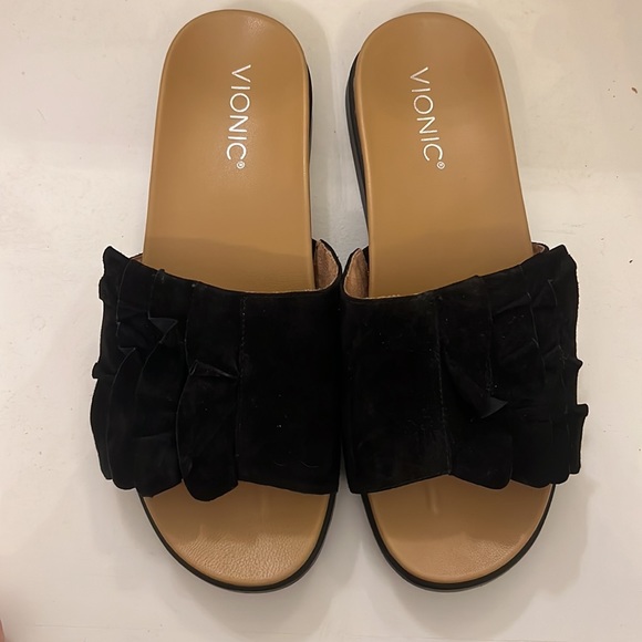 Vionic Roni Shoes - Picture 2 of 4